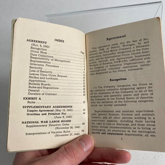 RARE 1942-43 Ford Motor Company Union Agreement Book Vintage UAW Contract WWII - Picture 6 of 8